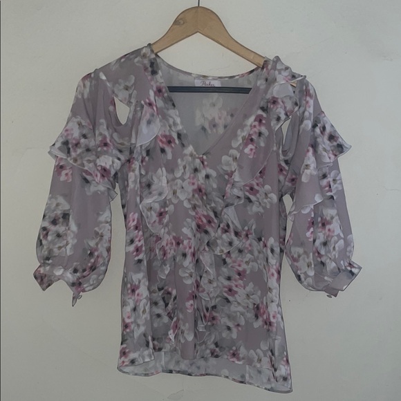 Parker Tops - PARKER COLD SHOULDER BLOUSE FLORAL PINK LILAC BLOSSOMS XS NEW NWOT TOP RUFFLE